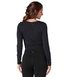 Form Cropped Long Sleeve
