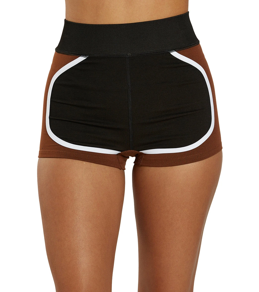There You Go Run Short in black